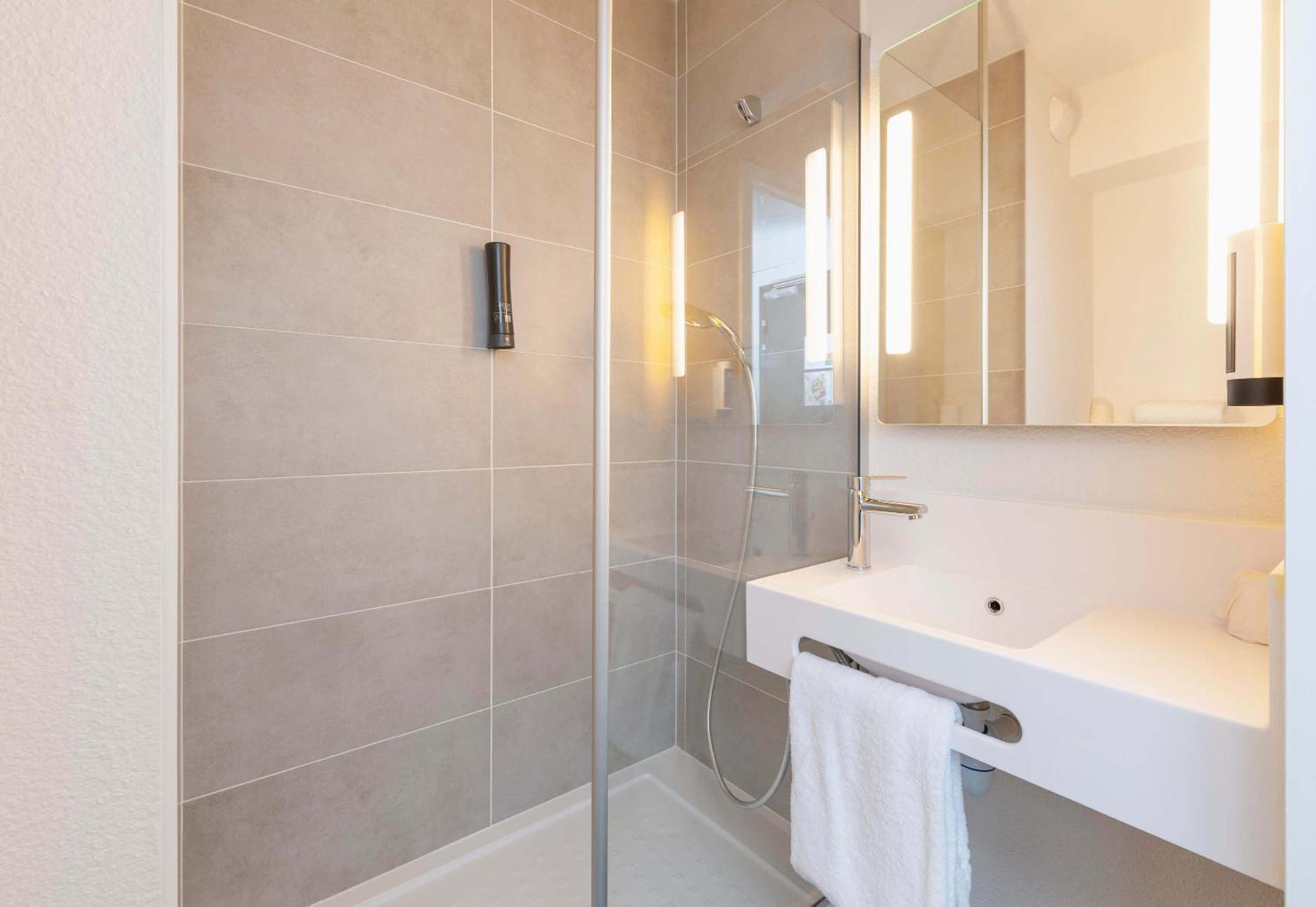 B&B Hotel Saint-Geours-De-Maremne Hossegor エクステリア 写真